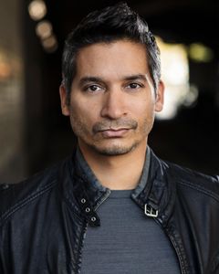 Raj Ghatak interpreta Neel Chawla (Barrel Mover)