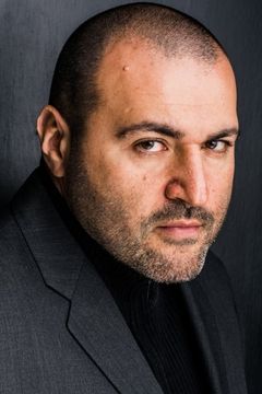 Nick Gracer interpreta Russian MMV Soldier