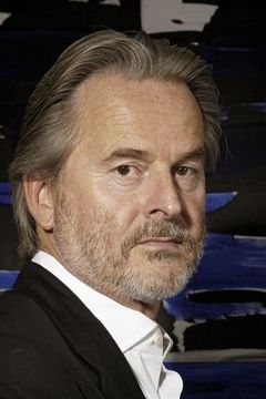 Trevor Eve interpreta Cropper