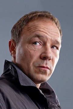 Stephen Graham interpreta Tommy
