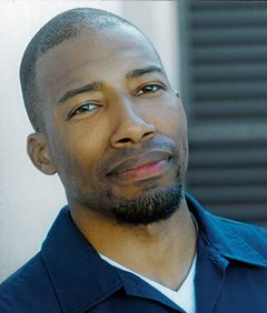 Marcus Brown interpreta Will
