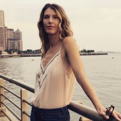 Andrea Shawcross interpreta Hair Stylist