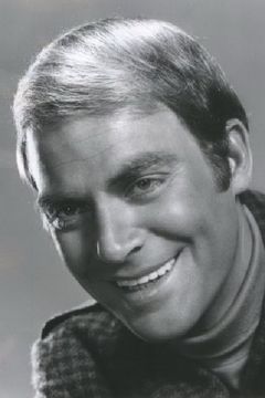 Ross Hagen interpreta Chet