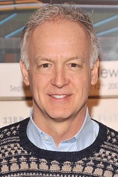 Reed Birney interpreta Merchant Prince #1