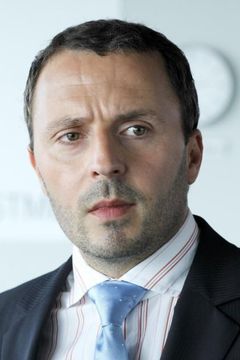 Robert Schupp interpreta Hermann Berger