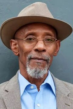 Linton Kwesi Johnson interpreta The Oracle