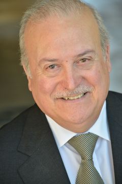 André Tardieu interpreta Raymond Oliver