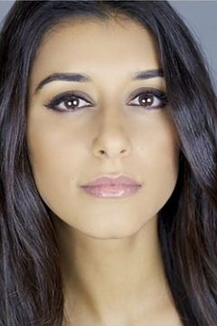 Sandy Sidhu interpreta VP of Operations
