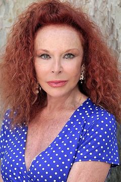 Béatrice Costantini interpreta Lucile Cateux