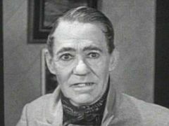 Frank Terry interpreta Hunter at Hermit's Cottage (uncredited)