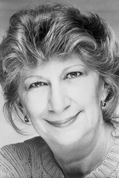 Liz Sheridan interpreta Makeup Woman