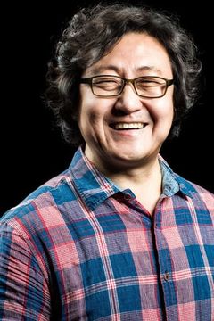 Seon Uk-hyeon interpreta pharmacist