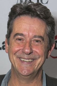 Adrian Lukis interpreta Vanderbrink