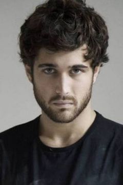 Gabriele Penteriani interpreta Amedeo De Pascalis