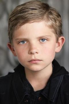 Jacob Wade interpreta Johnnie