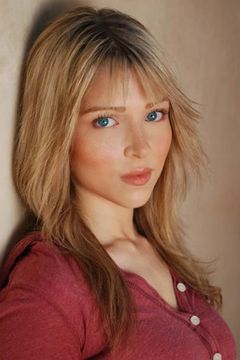 Ashley Peldon interpreta Additional Voice (voice)