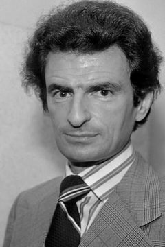 Jerzy Kosiński interpreta Grigory Zinoviev