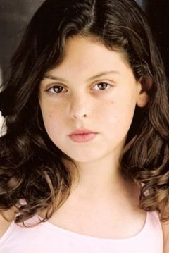 Ashly Holloway interpreta Adorable 6 Yr. Old Girl