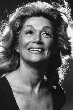 Sylvia Miles interpreta Madame Zena