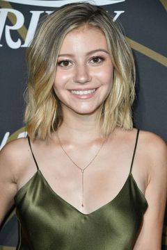 Genevieve Hannelius interpreta Missy