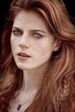 Rose Leslie interpreta DS Kirsten Longacre