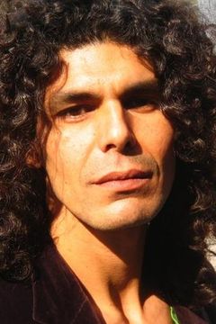 Sofiane Benrazzak interpreta Fellagah #1
