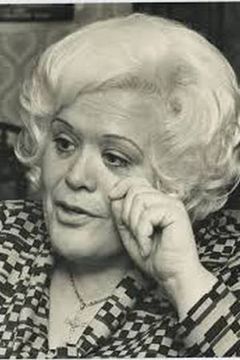 Maria Antonietta Beluzzi interpreta Maria Vincenzoni, detta