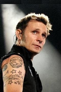 Mike Dirnt interpreta Himself (voice)