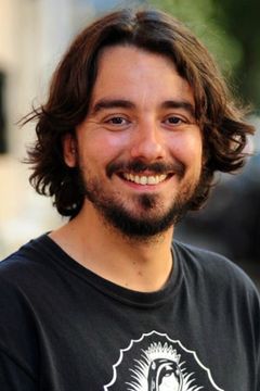 Flavio Domenici interpreta Dipendente Simone