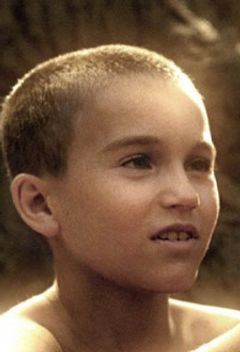 Sebastian St. Germain interpreta Fighting Boy (12 yrs old)