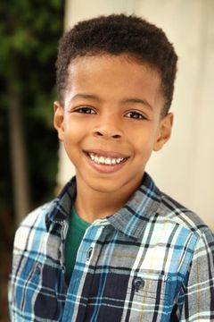 Kaden Byrd interpreta Alonzo Jr