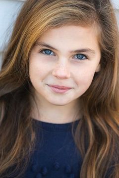 Alessandra Noelle Rosenfeld interpreta Lyft Girl (8 Yrs) #1