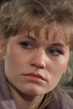Anne Kasprik interpreta Bridget