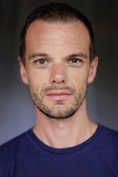 James O'Connell interpreta 96th Soldier Page
