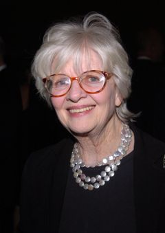 Patricia Bosworth interpreta Simone