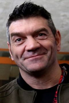 Spencer Wilding interpreta Razac #1