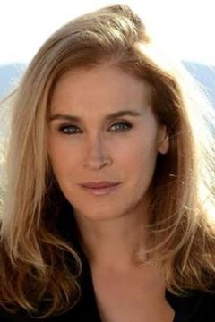 Marina Giulia Cavalli interpreta Ornella Prati Bruni
