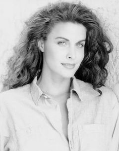 Marla Heasley interpreta Sheila