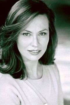 Lorry Ayers interpreta Phyllis Coates / Lois Lane