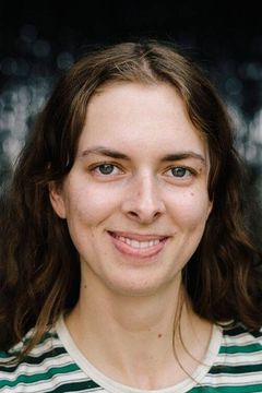 Thea Lambrechts Vaulen interpreta Sunna