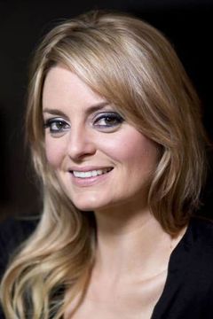 Morgana Robinson interpreta Mrs Jenkins