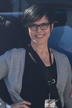April Winchell interpreta Additional Voices (voice)