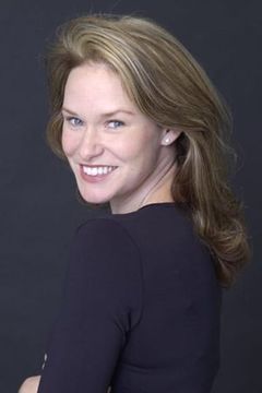 Libby Langdon interpreta Waitress