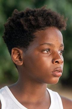 Gilles-Alane Ngalamou Hippocrate interpreta Lionel (17 ans)