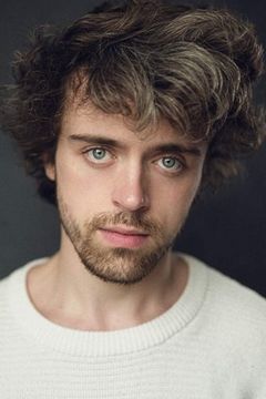 Bart Lambert interpreta Cosack Scout (Lake)