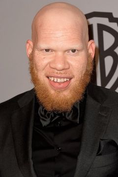 Marvin'Krondon' Jones III interpreta Tombstone (voice)