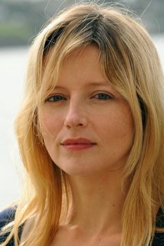 Laure Marsac interpreta Christine Gouze-Renal