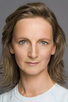 Norma Sheahan interpreta Sylvia