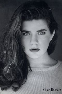 Skye Bassett interpreta Jody