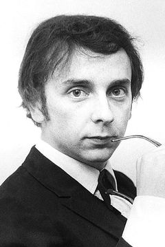 Phil Spector interpreta Connection
